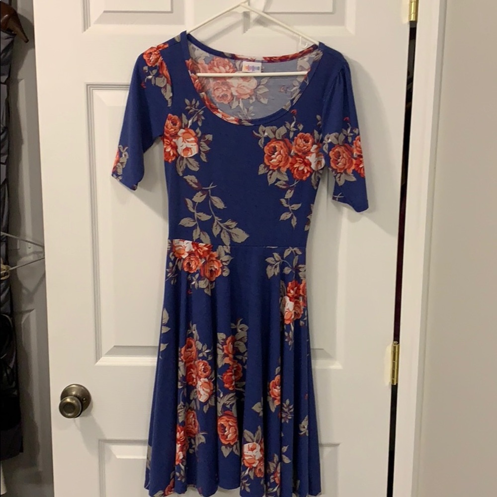 Lularoe Nicole dress